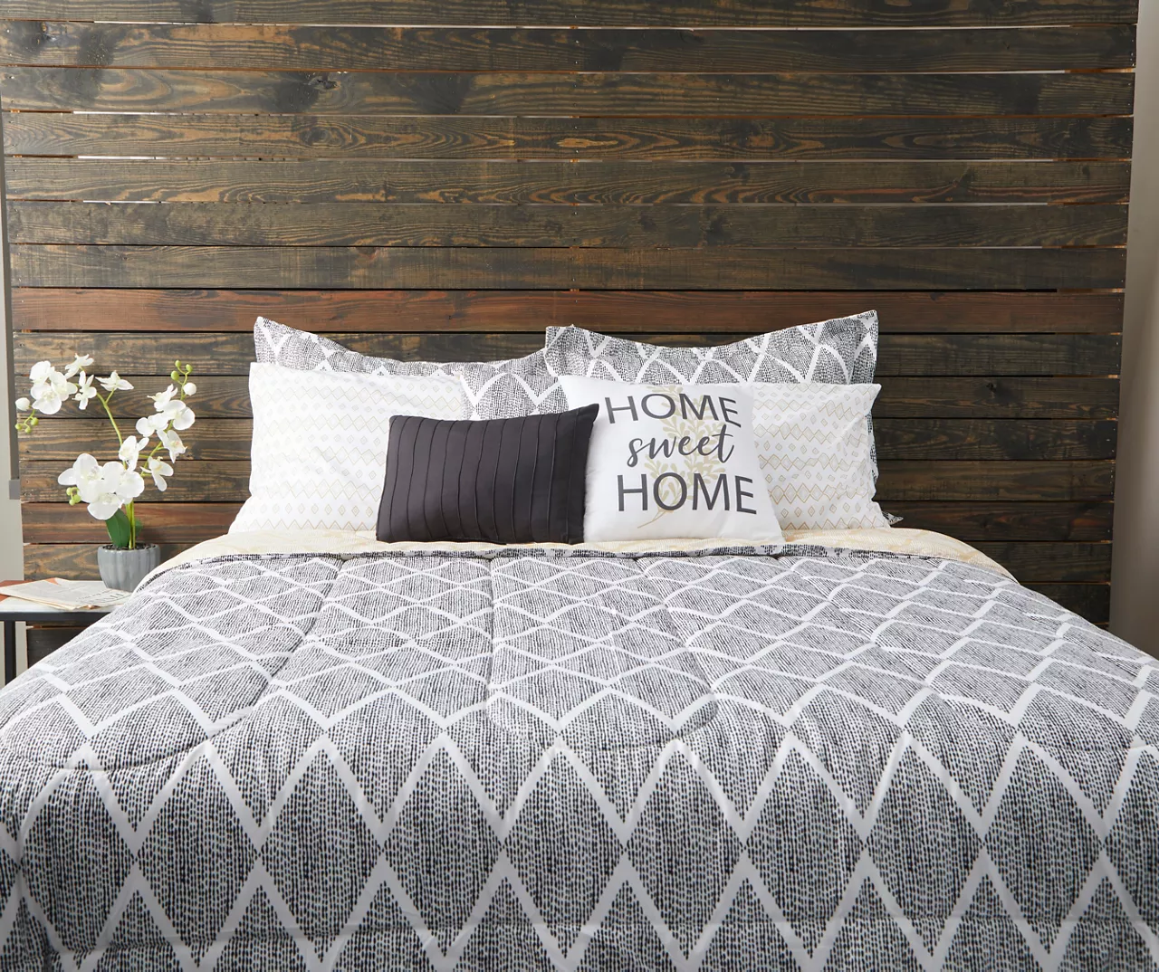 Real Living Andover Black & Tan Geometric Bed-in-a-Bag 10-Piece Bedding Set - Image 4